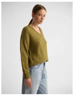 Oxford Bridgette Alpaca Blend V-Neck in Olive