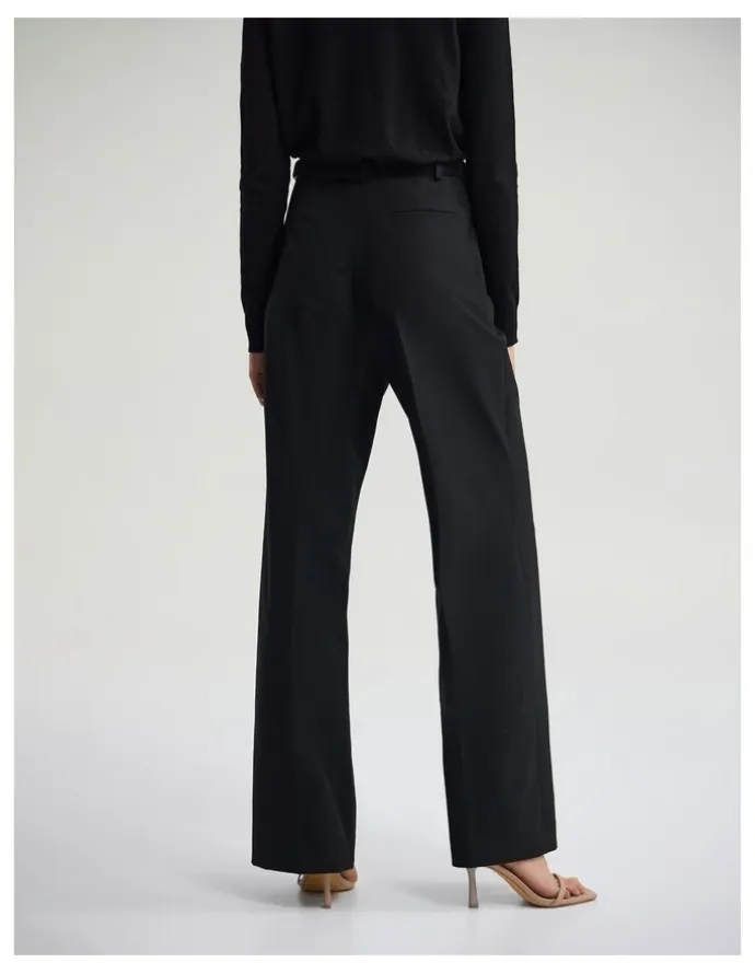 Oxford Calista Straight Leg Pant in Black