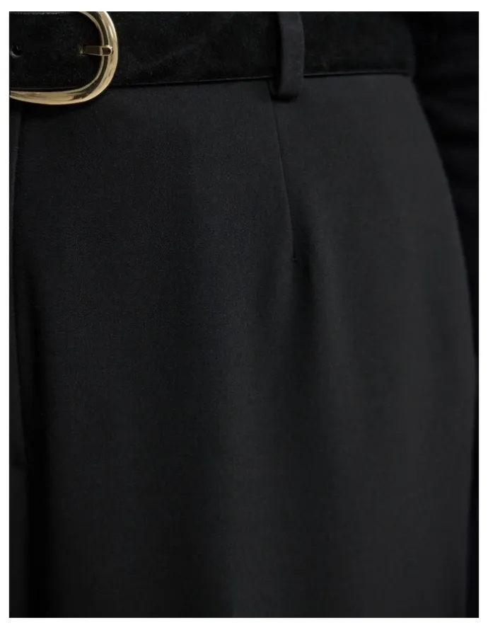 Oxford Calista Straight Leg Pant in Black