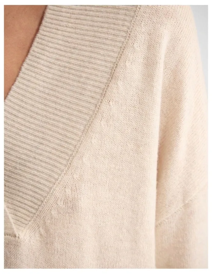 Oxford Camille V-Neck Wool Blend Knit in Ivory