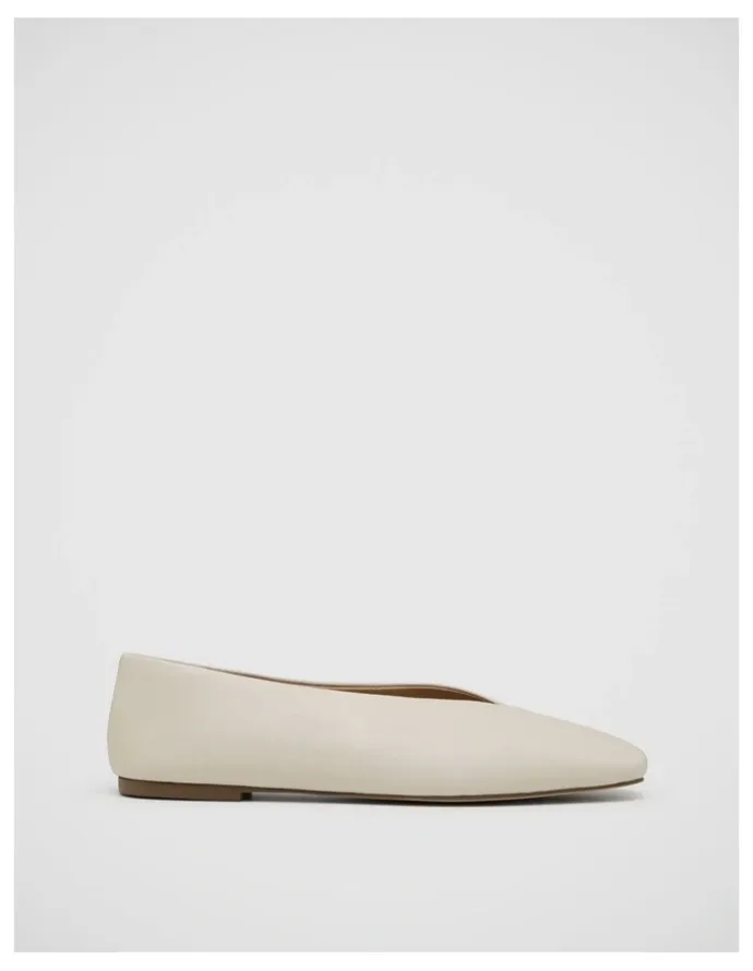 Oxford Dinah Ballet Flat Shoe in Plaster