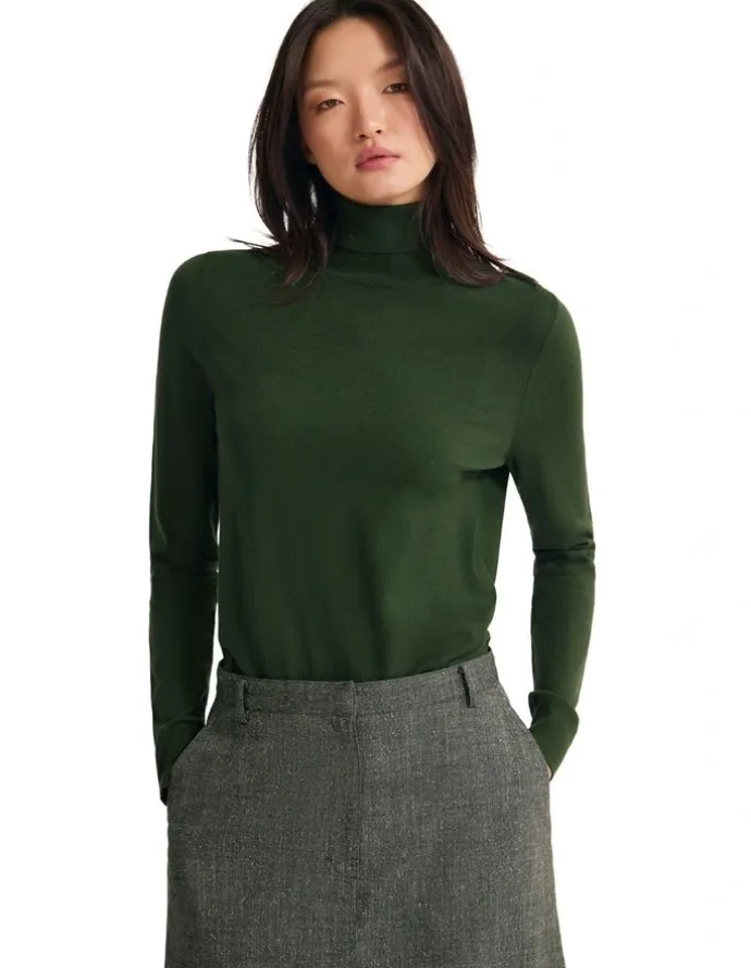 Oxford Ela Turtle Neck Jumper in Dark Green