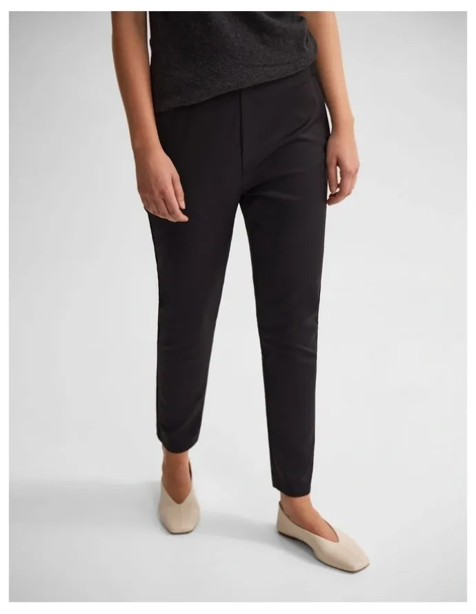 Oxford Jackie Stretch Pants in Black