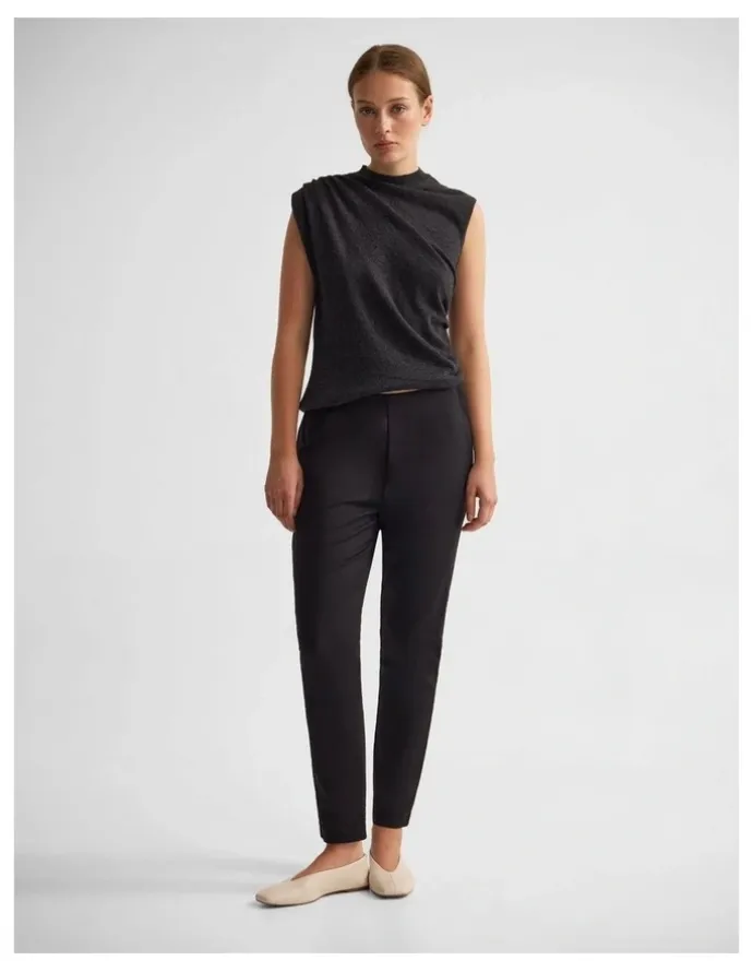 Oxford Jackie Stretch Pants in Black