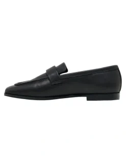 Oxford Josie Loafer Shoe in Black