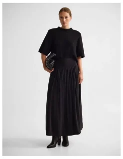 Oxford Lauren Pleated Skirt in Black