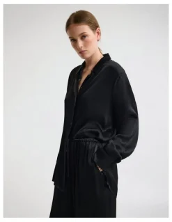 Oxford Lauren Silky Shirt in Black