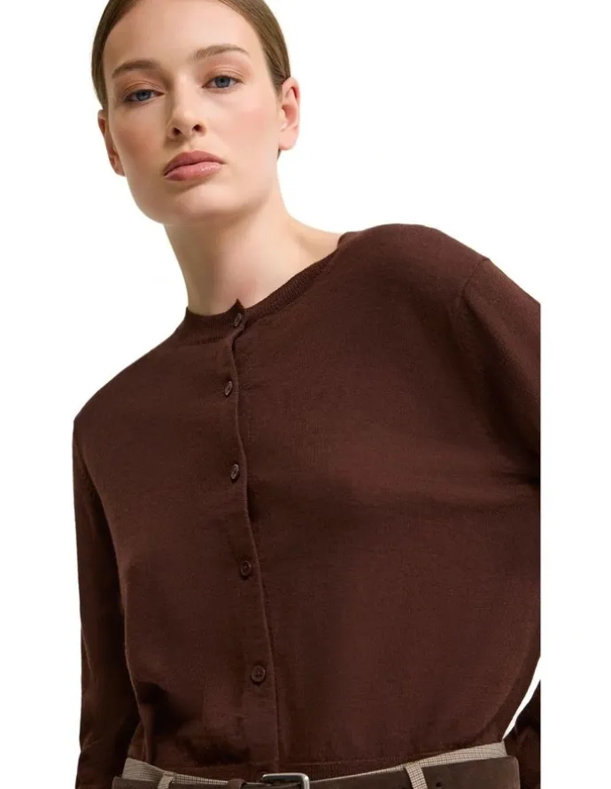 Oxford Lottie Merino Cardigan in Chestnut