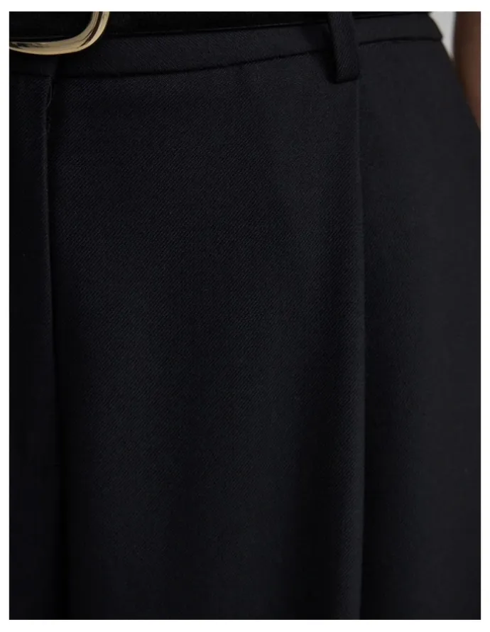 Oxford Margot Pure Wool Pant in Black