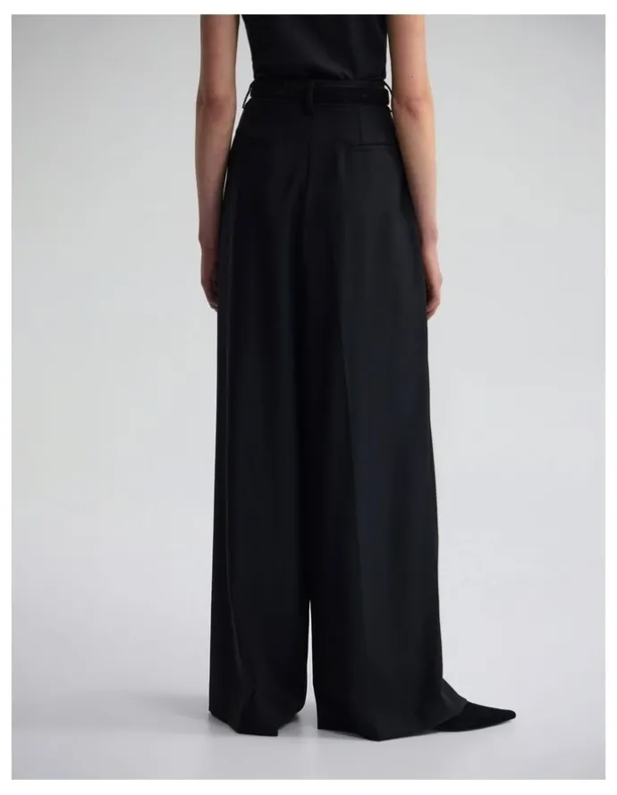 Oxford Margot Pure Wool Pant in Black