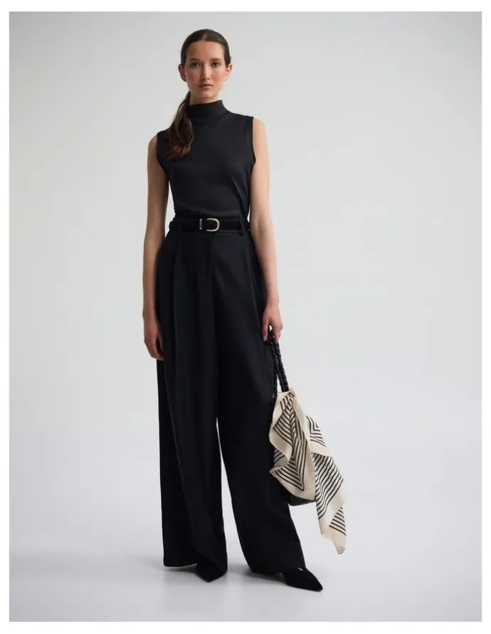 Oxford Margot Pure Wool Pant in Black