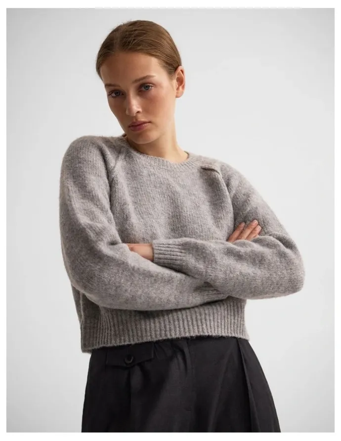 Oxford Mei Alpaca Blend Crew Neck in Grey