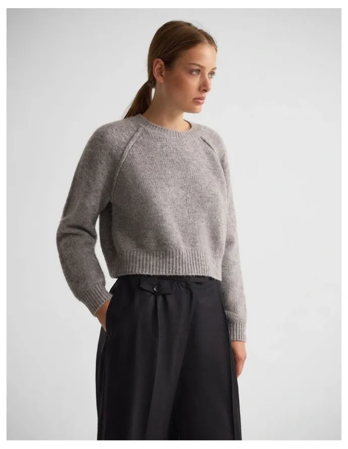 Oxford Mei Alpaca Blend Crew Neck in Grey