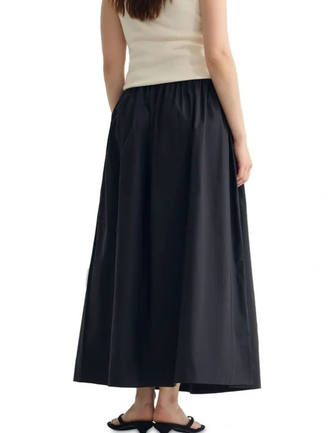 Oxford Olive Cotton Maxi Skirt in Black