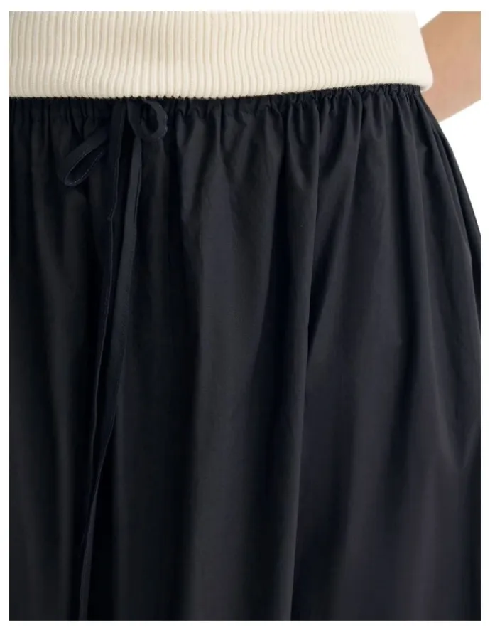 Oxford Olive Cotton Maxi Skirt in Black
