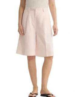 Oxford Peggy Bermuda Shorts in Pink