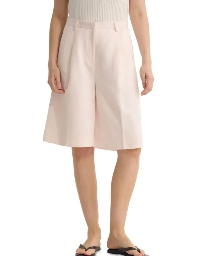 Oxford Peggy Bermuda Shorts in Pink