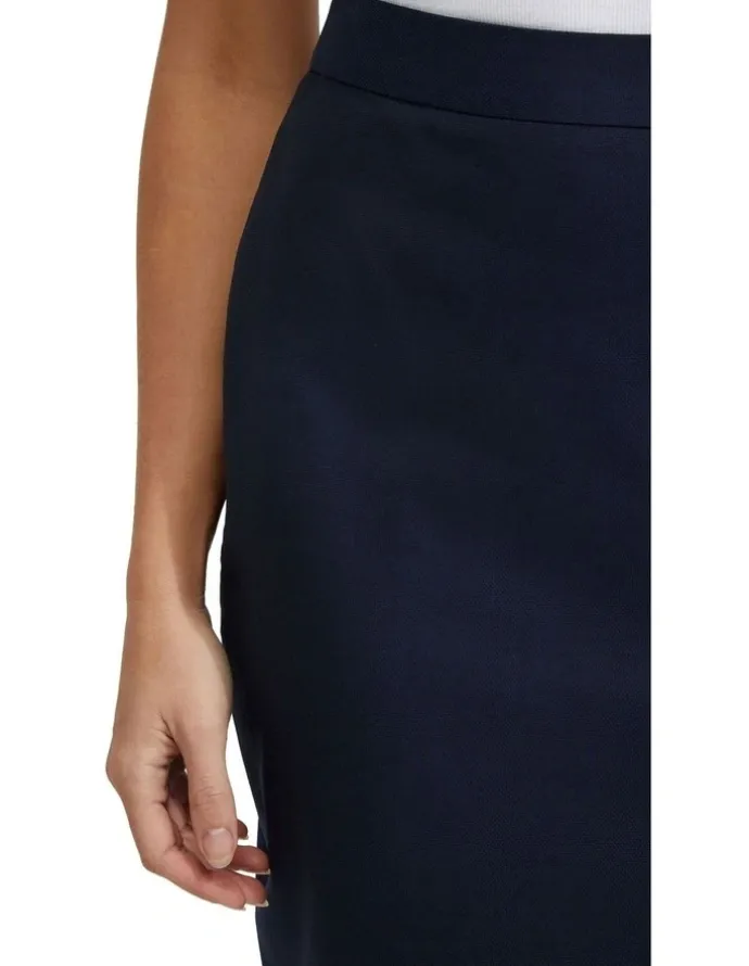 Oxford Peggy Wool Stretch Suit Skirt in Navy