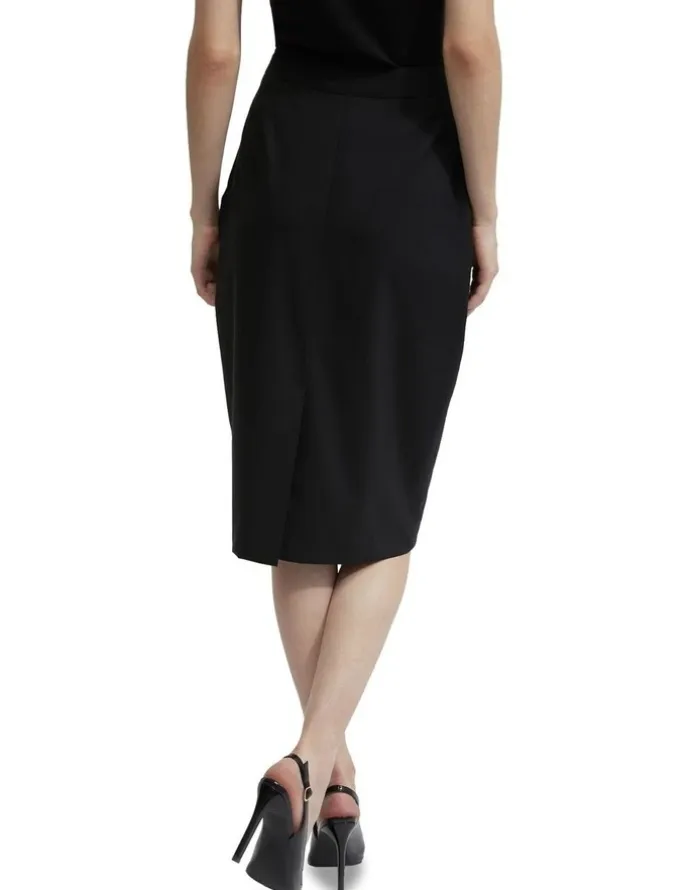 Oxford Peggy Wool Stretch Suit Skirt in Black