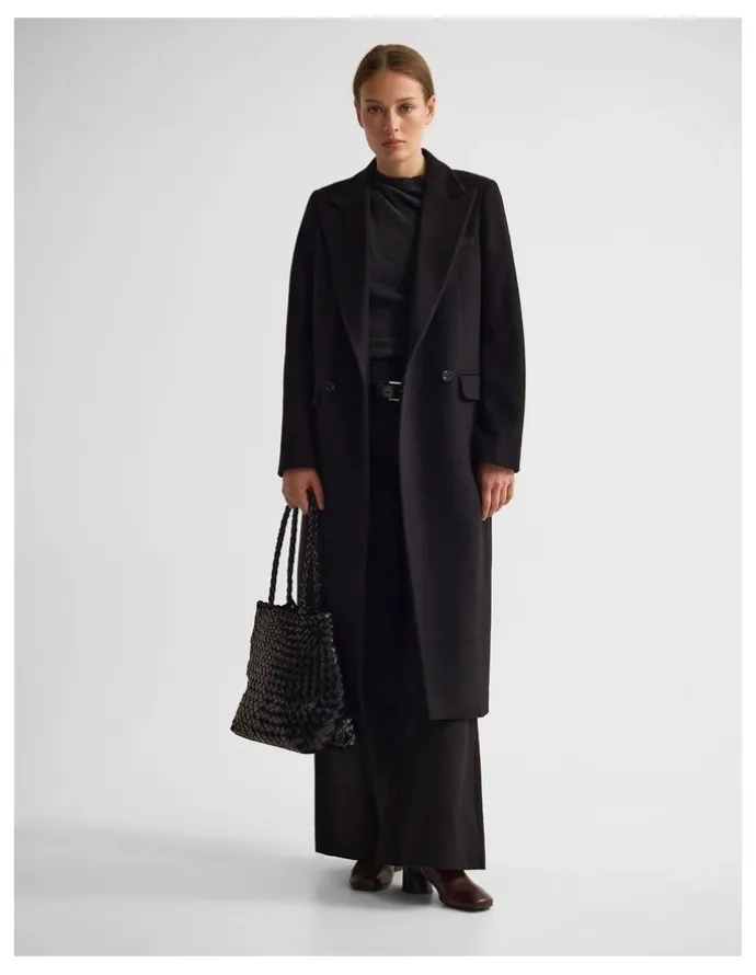 Oxford Saskia Coat in Black