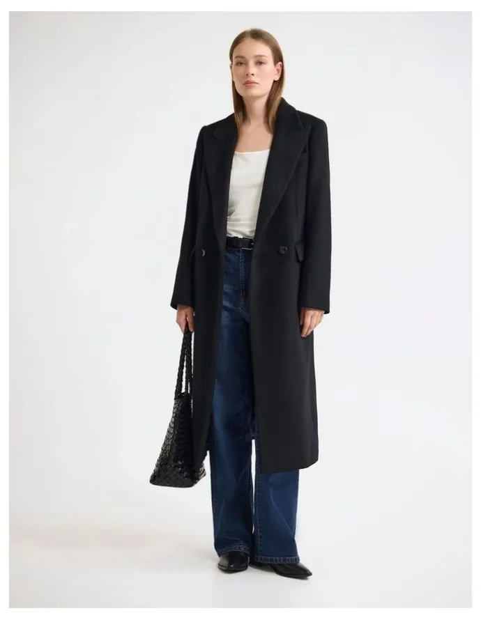 Oxford Saskia Wool Rich Coat in Black