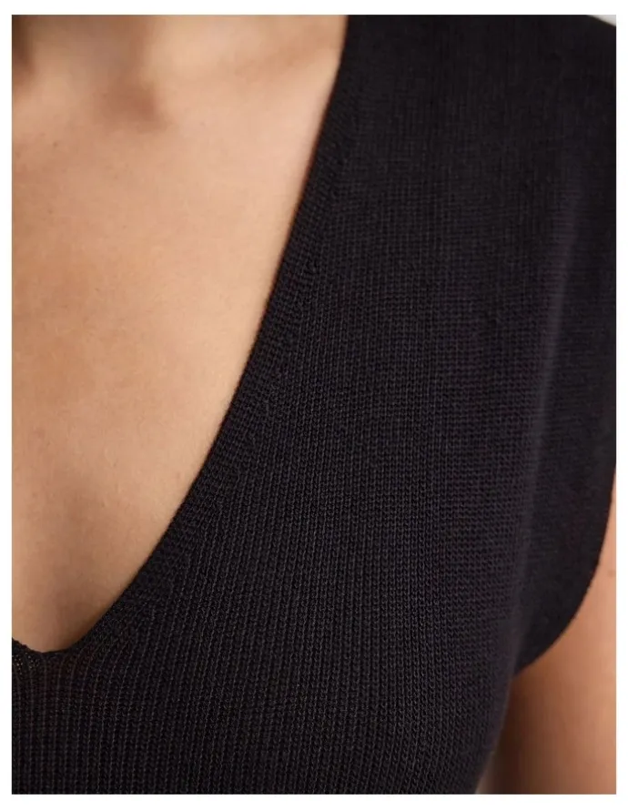 Oxford Sydney Knit Dress With Woven Skirt in Black