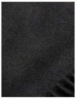 Ozwear Ugg 100% Wool Scarf in Black