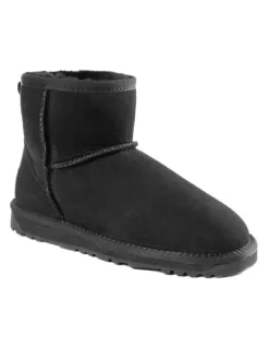 Ozwear Ugg Classic Mini Boots in Black