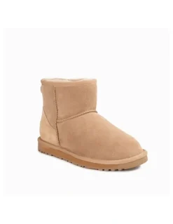 Ozwear Ugg Classic Mini Boots in Bronze