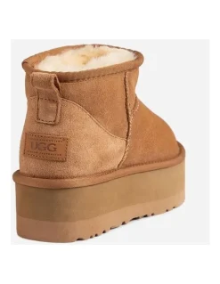 Ozwear Ugg Classic Platform Ultra Mini Boots in Chestnut