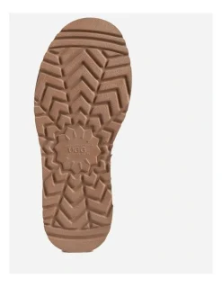 Ozwear Ugg Classic Platform Ultra Mini Boots in Chestnut