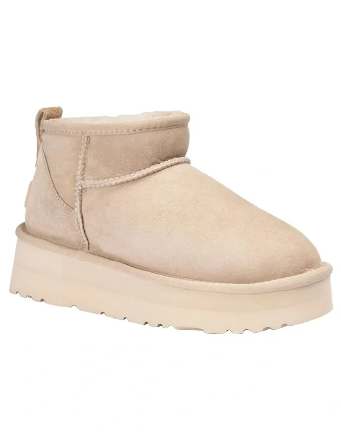 Ozwear Ugg Classic Platform Ultra Mini Boots in Beige