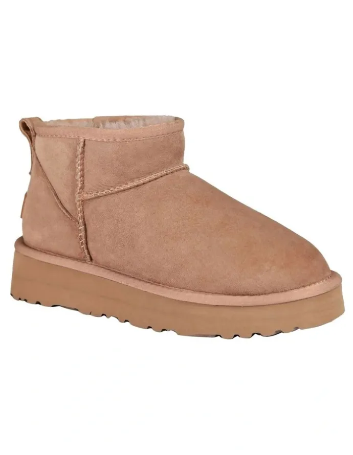 Ozwear Ugg Classic Platform Ultra Mini Boots in Brown