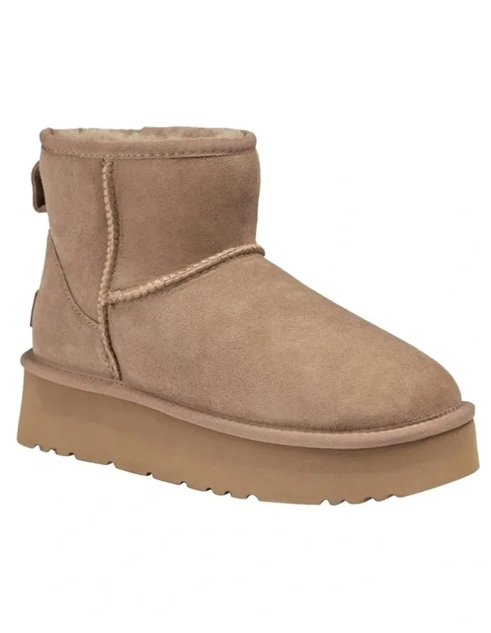 Ozwear Ugg Classic Platform Mini Boots in Brown