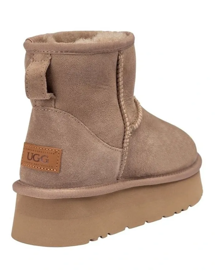 Ozwear Ugg Classic Platform Mini Boots in Brown