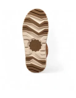 Ozwear Ugg Classic Plus Mini Boots in Chestnut