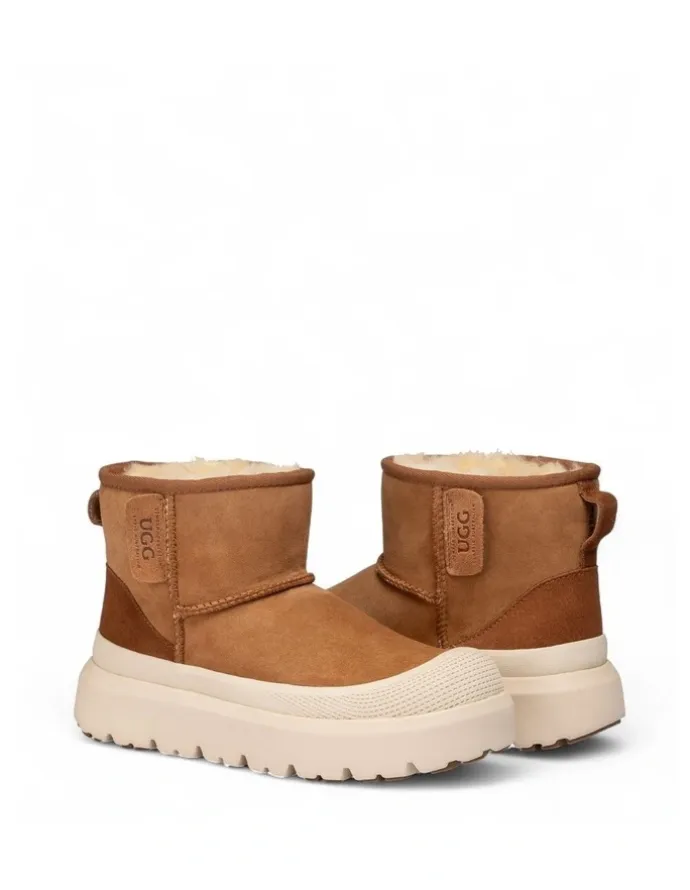 Ozwear Ugg Classic Plus Mini Boots in Chestnut