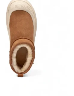 Ozwear Ugg Classic Plus Ultra Boots in Chestnut