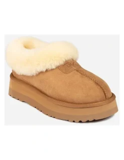 Ozwear Ugg Daniela Ankle Platform Boots in Chestnut