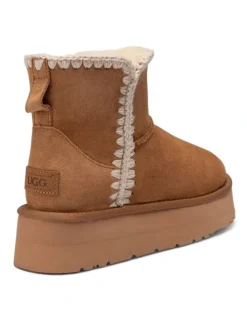 Ozwear Ugg Eskimo Platform Short Boots in Chestnut