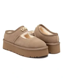 Ozwear Ugg Mary Jane Emb Logo Platform in Brown