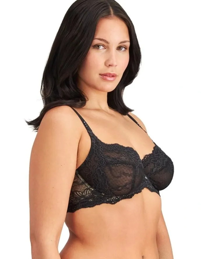 Pleasure State My Fit Lace Underwire Bra in Black