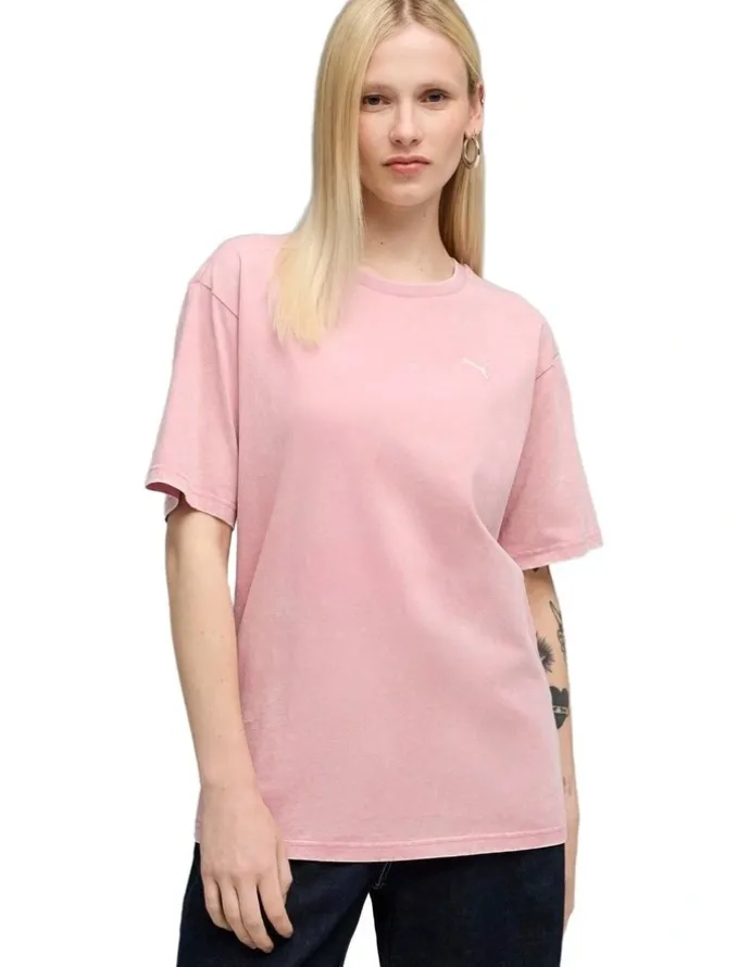 Puma Ess Elevated Wash Tee in Pink