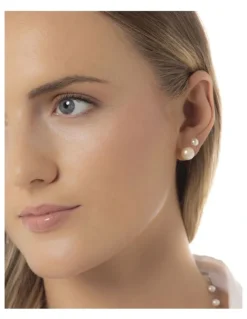 Pure Elements Classic Pearl Small Studs in White