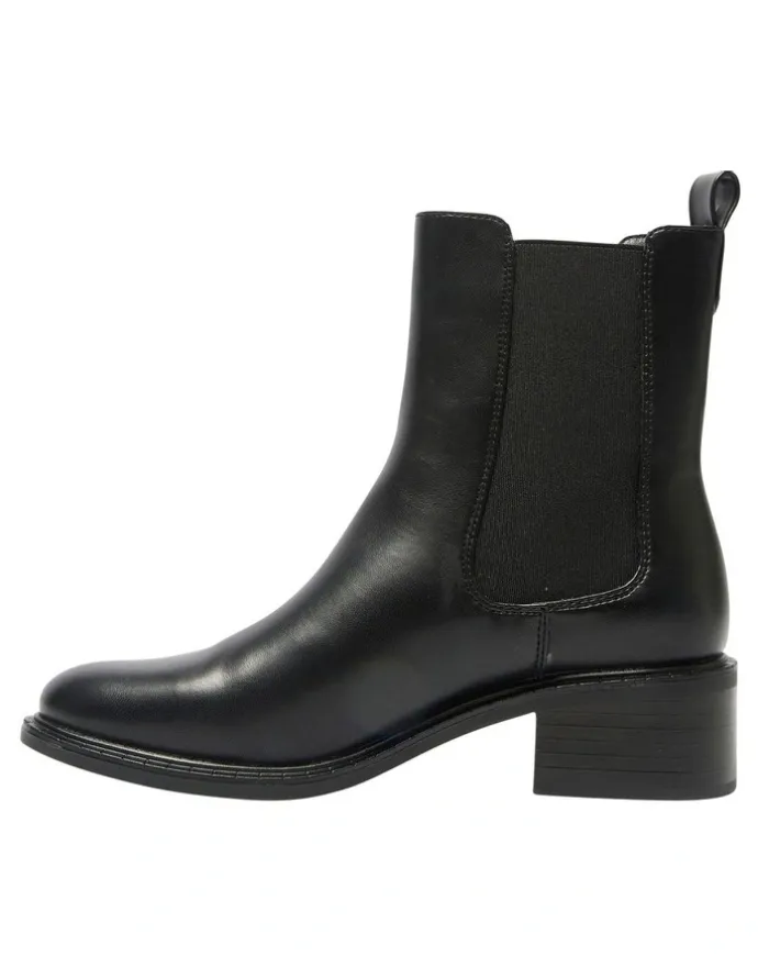 Ravella Bedford Boots in Black Smooth