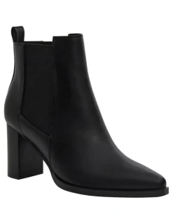 Ravella Bolt Ankle Boots in Black