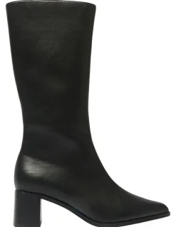Ravella Everest Boots in Black