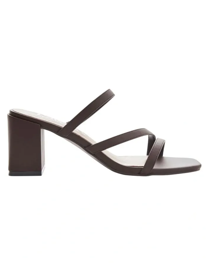 Ravella Geisha Sandals in Chocolate Smooth