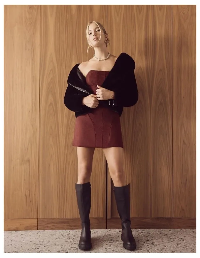 Ravella Hunter Knee Boots in Black