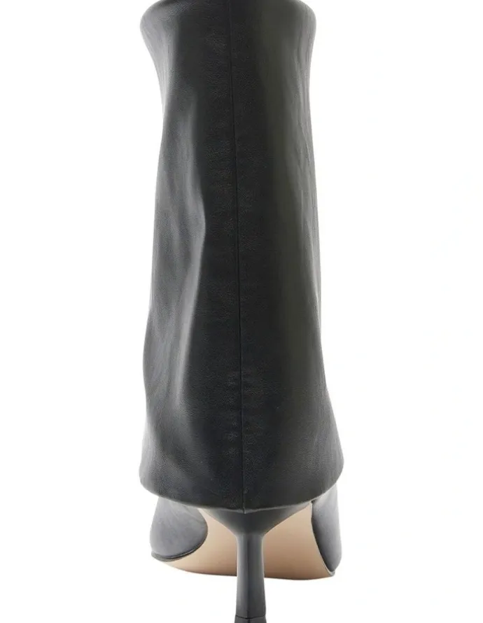Ravella Julian Boots in Black